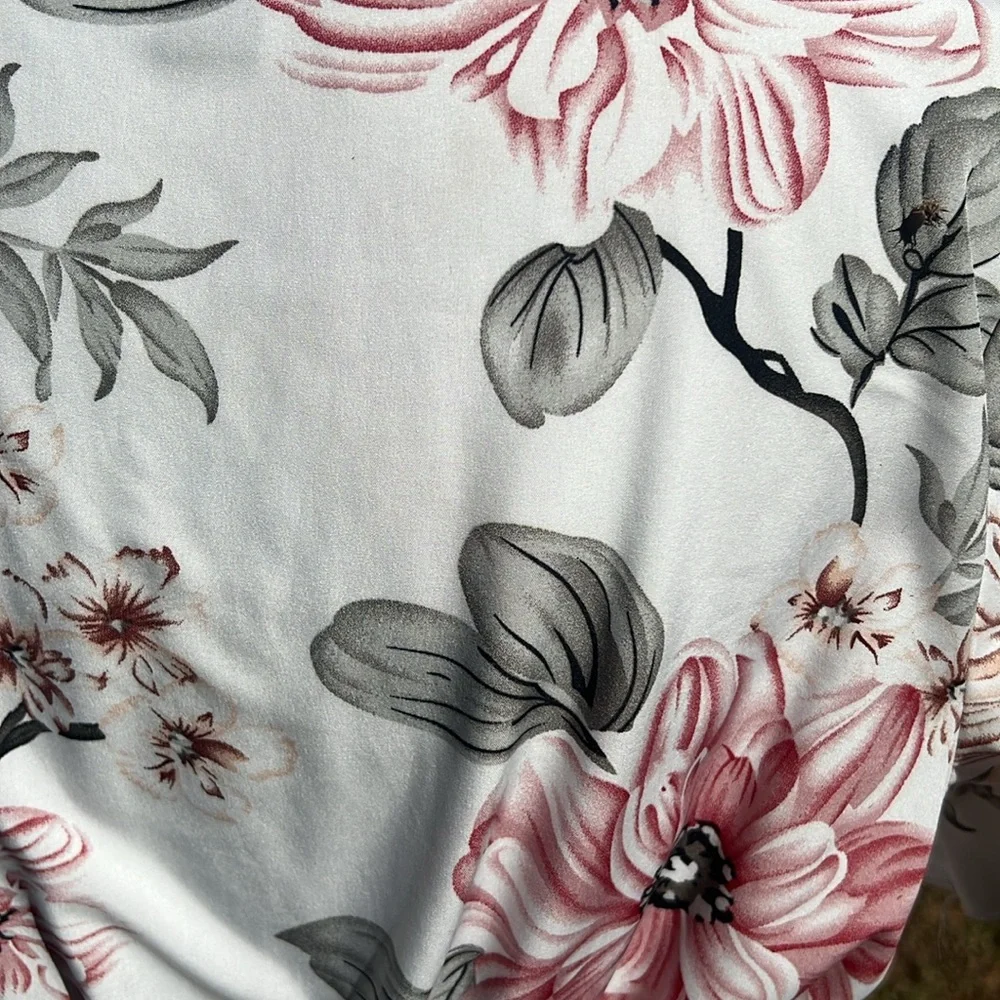 EMERY ROSE FLORAL DRESS … 560 - Picture 8 of 12